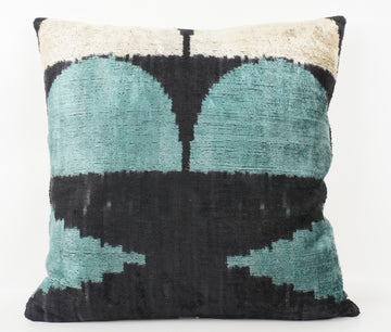 HANDMADE- IKAT SILK/VELVET PILLOWCASE
