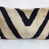 m-dhome V For Tunder Pillowcase