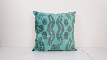 Ikat Velvet Pillow Cover, 20'' x 20'' , İkat Velvet Square Pillow,