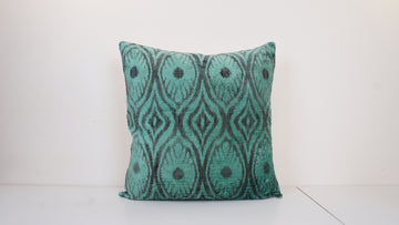 Ikat Velvet Pillow Cover, 20'' x 20'' , İkat Velvet Square Pillow,