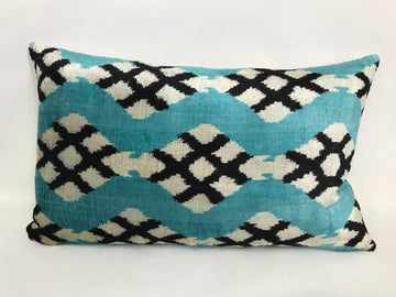İkat Velvet Pillow Cover, 16'' x 24'' ,  Ikat Velvet Pıllow Cover