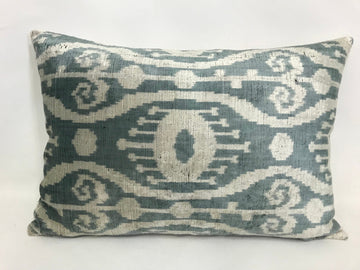 İkat Velvet Pillow Cover, 16'' x 24'' ,  Ikat Velvet Pıllow Cover