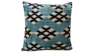 İkat Velvet Pillow Cover, 20'' x 20'' , Decorative Pillow, Handmade Silk Pillow,İkat Square Pillow, Shipping with Fedex 1-3 days